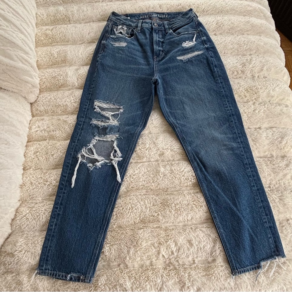 American Eagle Mom Jeans